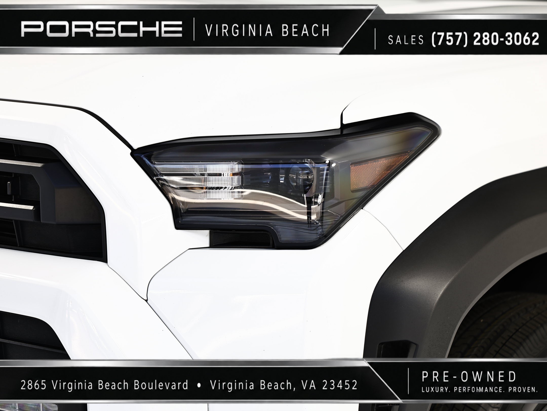 Used 2025 Toyota 4Runner SR5 AWD/4WD image 8