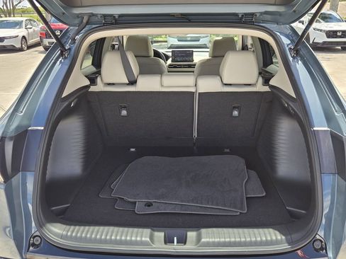 Used 2025 Honda HR-V EX-L image 15