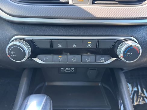 Used 2023 Nissan Altima 2.5 SR image 16