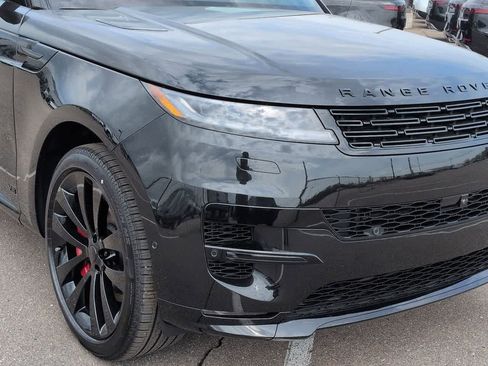 New 2026 Land Rover Range Rover Sport Dynamic SE AWD/4WD image 10