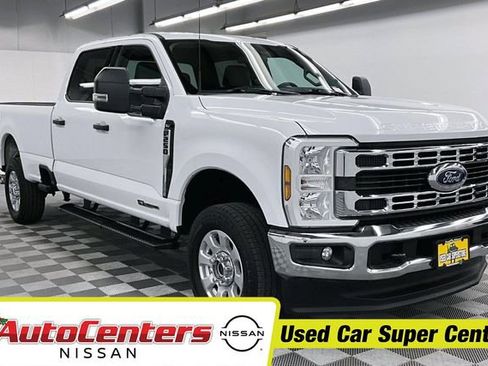 Used 2024 Ford F250 XLT AWD/4WD image 1