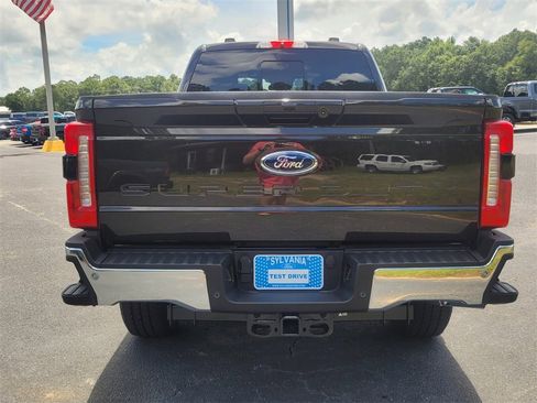 New 2025 Ford F250 Lariat w/ Chrome Package image 10