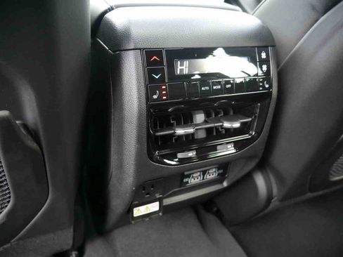 New 2025 Jeep Grand Cherokee L Overland w/ Advanced Protech Group III image 17