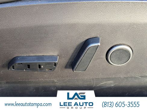 Used 2022 Tesla Model 3 Standard Range image 19