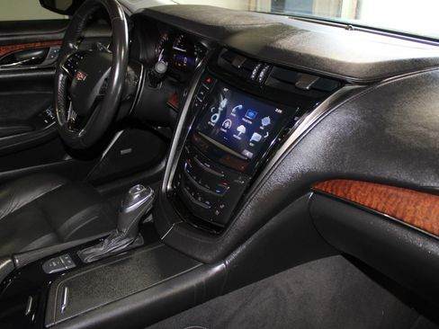 Used 2017 Cadillac CTS Luxury RWD image 27