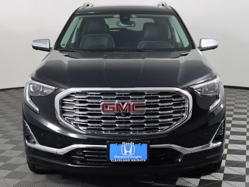 Used 2020 GMC Terrain Denali w/ Denali Premium Package AWD/4WD image 15