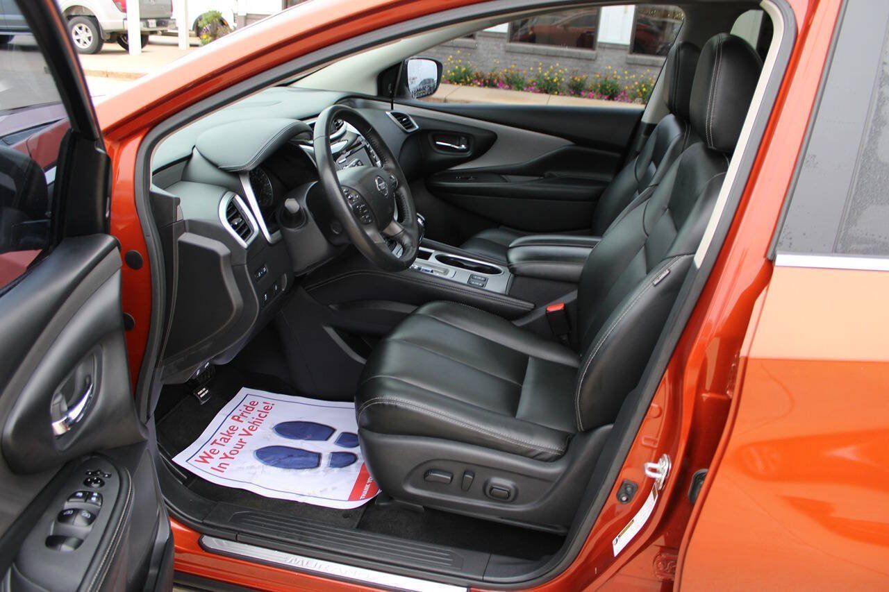 Used 2021 Nissan Murano SV w/ SV Special Edition Package AWD/4WD image 12