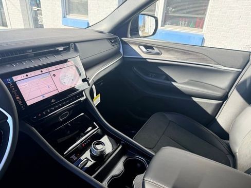 New 2026 Jeep Grand Cherokee Laredo image 27