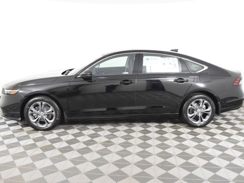 New 2026 Honda Accord EX-L image 9