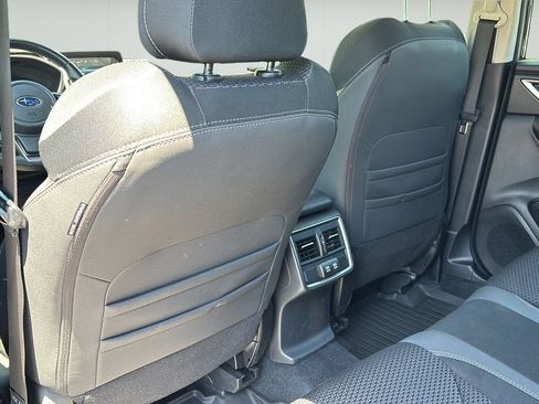 Used 2023 Subaru Forester Premium AWD/4WD image 17