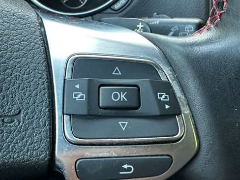 Used 2012 Volkswagen GTI 4-Door FWD image 32