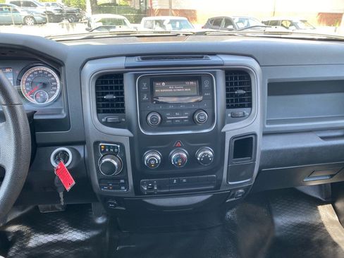 Used 2019 RAM 1500 Tradesman AWD/4WD image 19