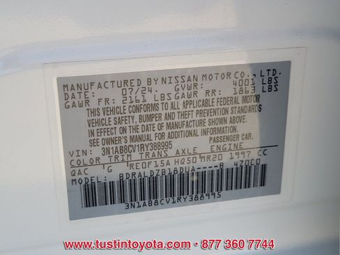 Used 2024 Nissan Sentra SV FWD image 15