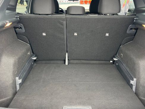 Used 2025 Nissan Kicks SV FWD image 16