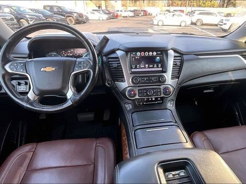 Used 2020 Chevrolet Tahoe Premier w/ Premier Plus Edition AWD/4WD image 15