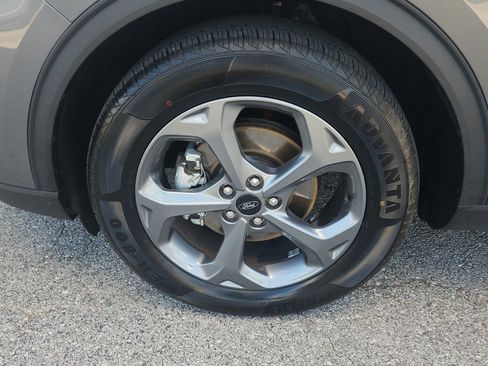 Used 2025 Ford Escape ST-Line FWD image 9