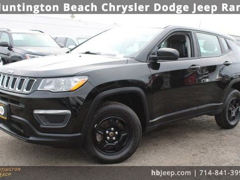 Used 2019 Jeep Compass Sport image 9