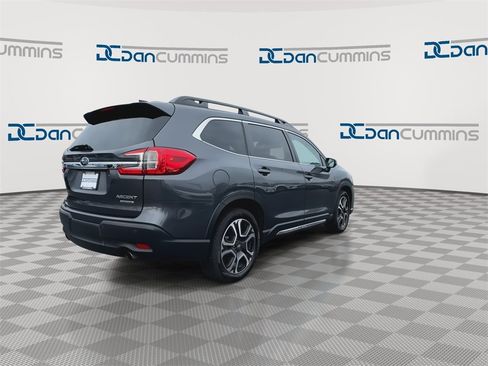 Used 2023 Subaru Ascent Limited image 8