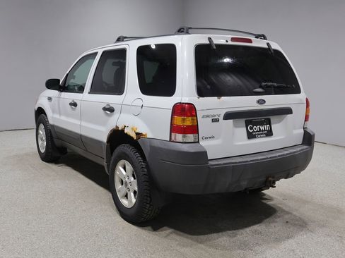 Used 2005 Ford Escape XLT AWD/4WD image 6