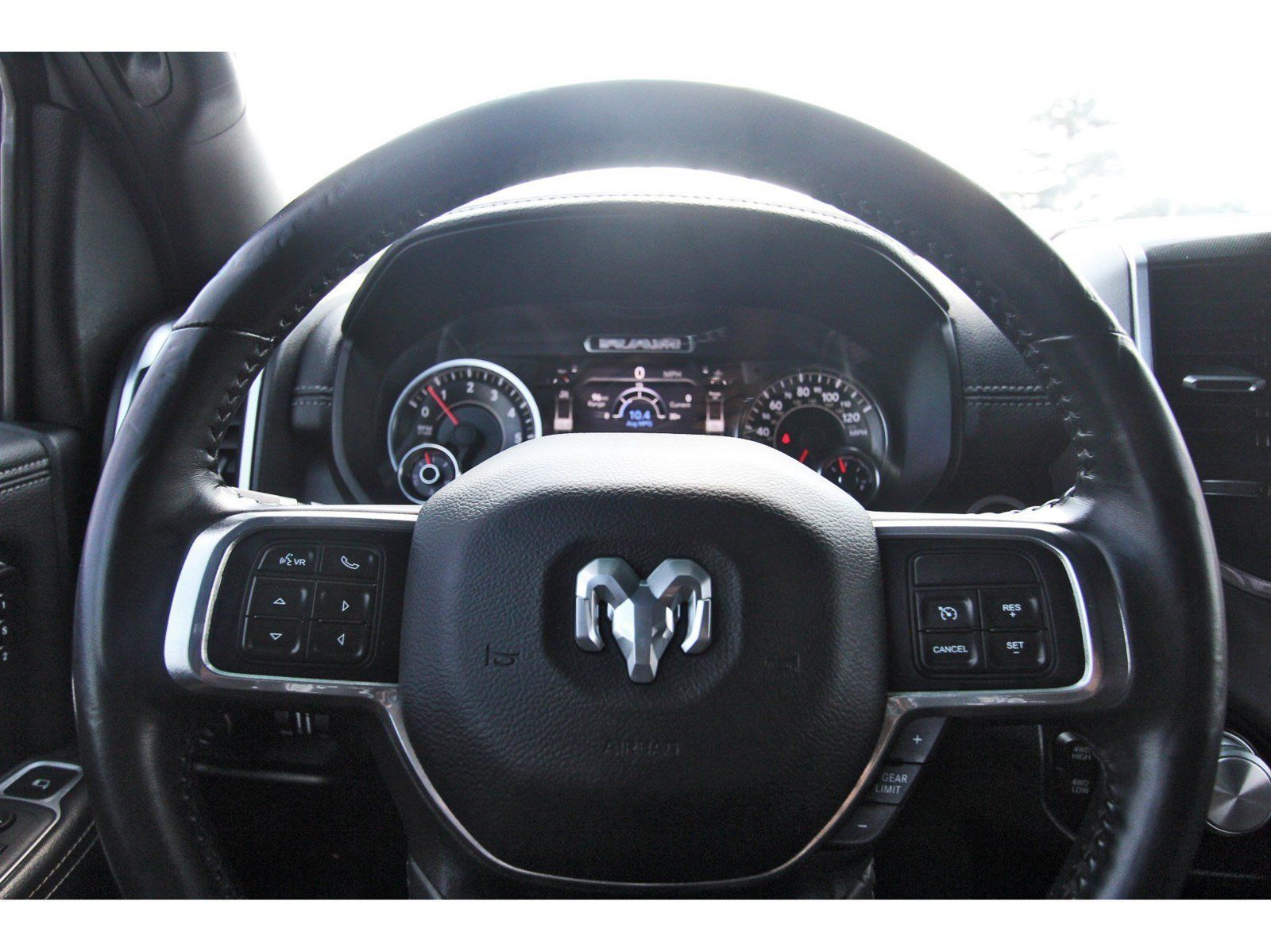 Used 2022 RAM 2500 Laramie AWD/4WD image 17