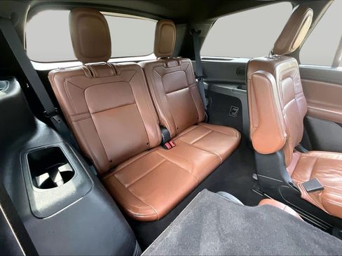 Used 2020 Lincoln Aviator Reserve w/ Equipment Group 202A AWD/4WD image 35