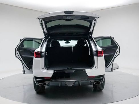 Used 2023 Chevrolet Blazer RS w/ Enhanced Convenience Package FWD image 21