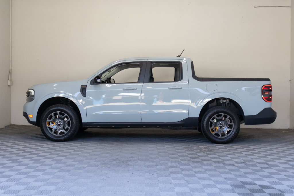 Used 2024 Ford Maverick Tremor w/ Tremor Off-Road Package AWD/4WD image 7