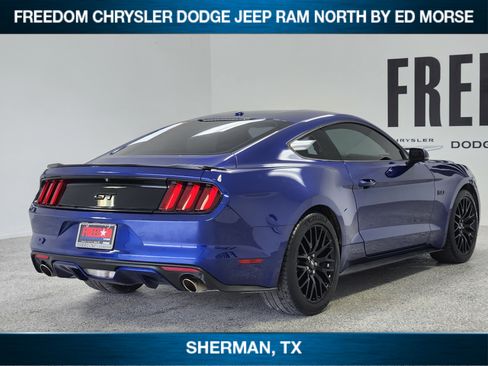 Used 2016 Ford Mustang GT Premium w/ Black Accent Package RWD image 4