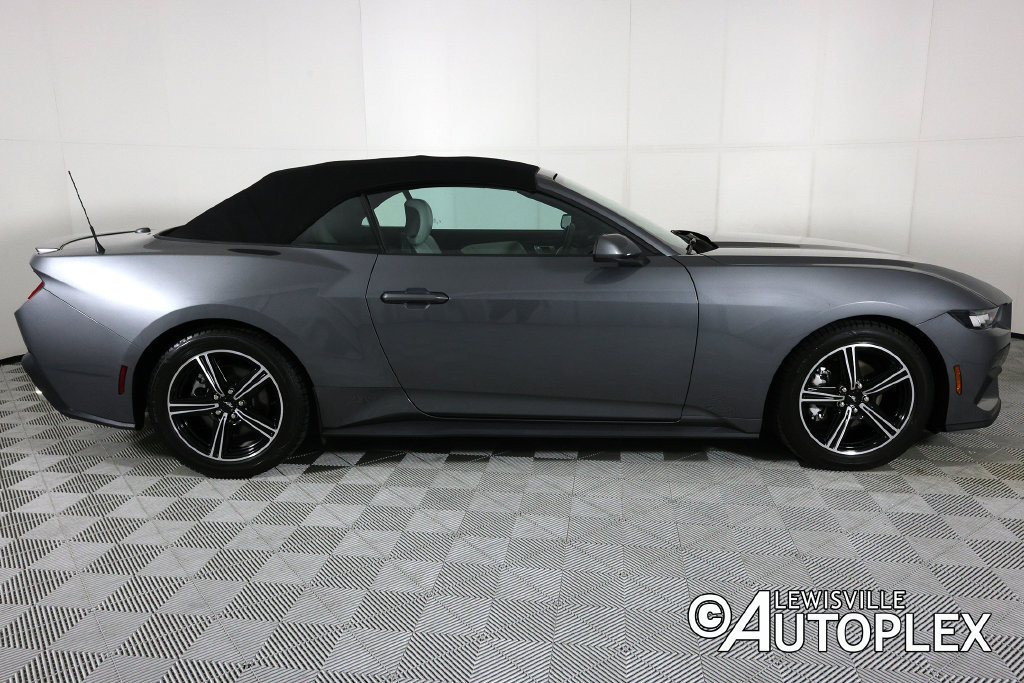 Used 2024 Ford Mustang Premium RWD image 6