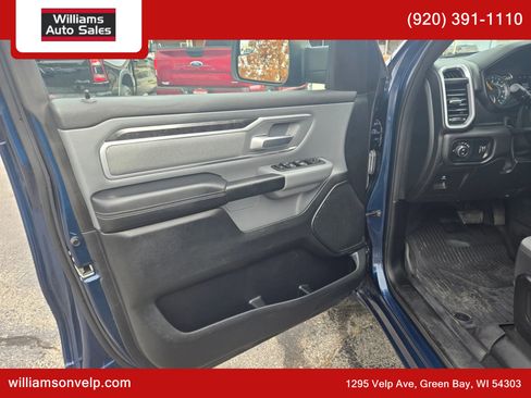 Used 2021 RAM 1500 Big Horn image 9
