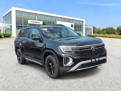 New 2026 Volkswagen Atlas Peak Edition