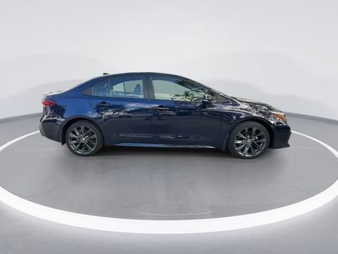 Used 2024 Toyota Corolla XSE FWD image 9