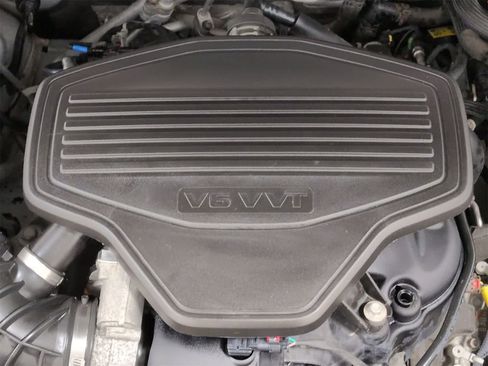 Used 2019 GMC Acadia SLT image 15