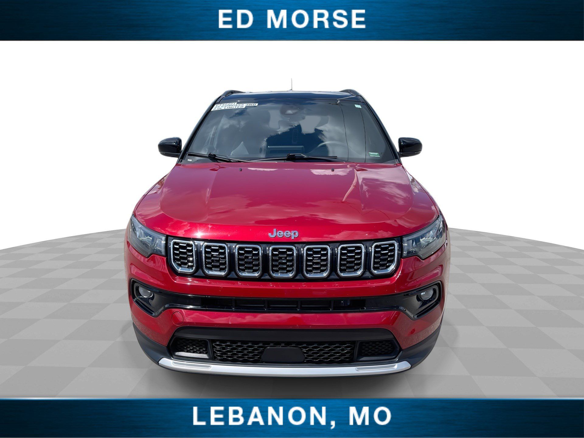 Used 2025 Jeep Compass Limited AWD/4WD image 3