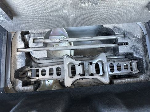 Used 2019 Dodge Journey GT image 28