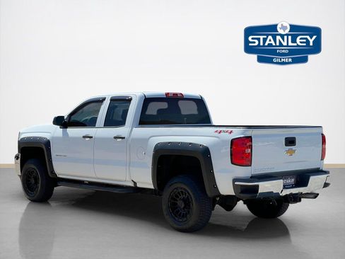 Used 2017 Chevrolet Silverado 2500 W/T w/ WT Convenience Package AWD/4WD image 5