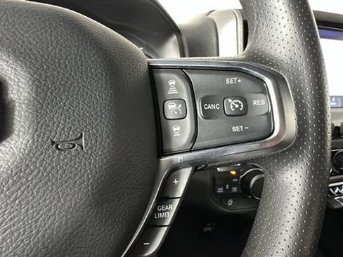 New 2026 RAM 1500 Express AWD/4WD image 23