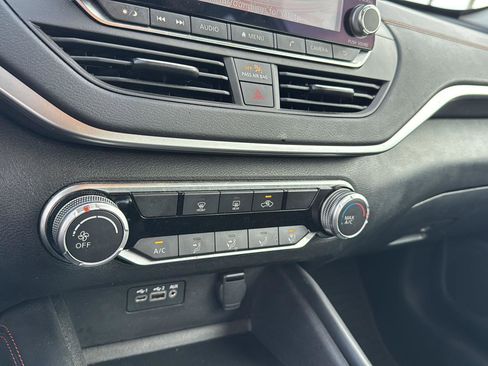 Used 2020 Nissan Altima 2.5 SR image 23