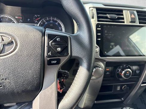 Used 2019 Toyota 4Runner SR5 AWD/4WD image 20