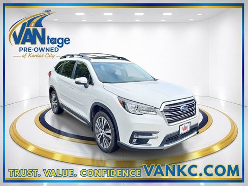 Used 2019 Subaru Ascent Limited AWD/4WD image 3