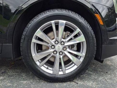 Certified 2024 Cadillac XT5 Premium Luxury AWD/4WD image 10