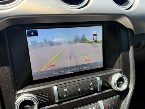 Used 2022 Ford Mustang Premium RWD image 11
