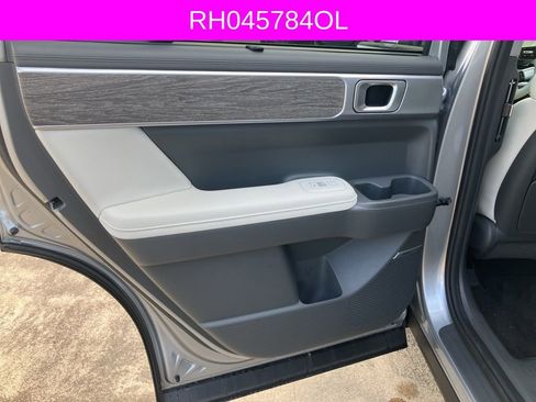 Used 2024 Hyundai Santa Fe Limited image 20