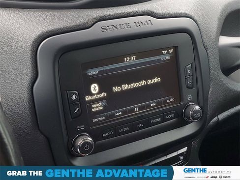 Used 2015 Jeep Renegade Trailhawk w/ Popular Equipment Group image 18