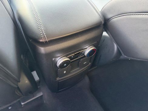 Used 2023 Ford Explorer XLT w/ Equipment Group 202A image 13