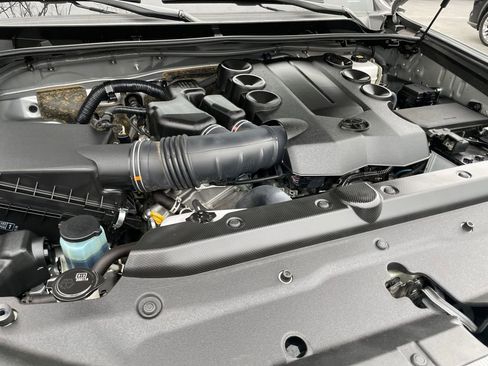 Certified 2024 Toyota 4Runner SR5 image 31