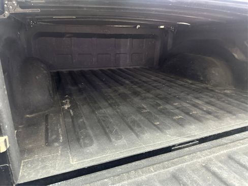 Used 2017 RAM 1500 Sport image 11