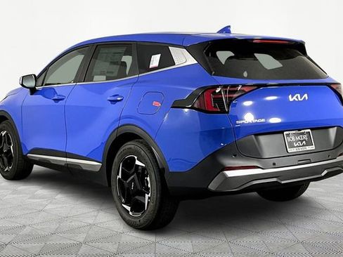 New 2026 Kia Sportage EX FWD image 4