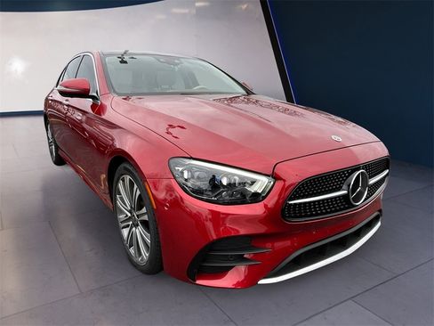 Certified 2021 Mercedes-Benz E 350 4MATIC Sedan image 7