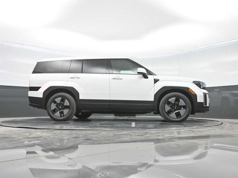 New 2026 Hyundai Santa Fe SE image 36